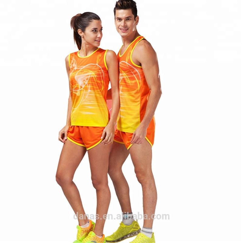 Wholesale Cheap Top Quality Sports Tracksuits Athletic Training Suit